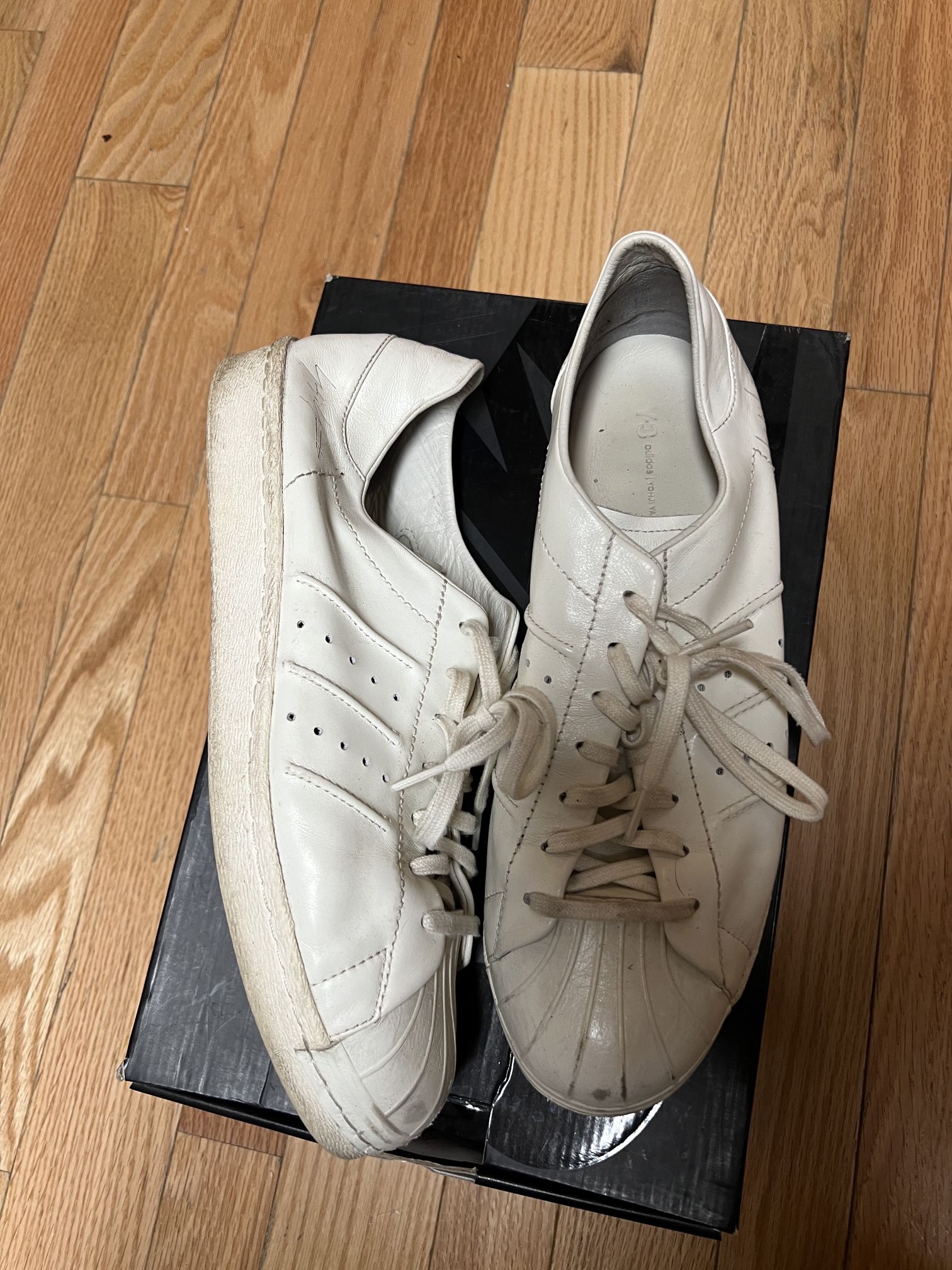 Y3 ADIDAS SHELLTOE SNEAKER