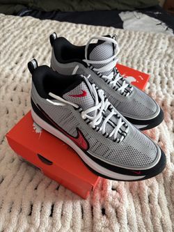 Nike book 2 size 12