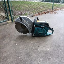 Makita Concrete Saw