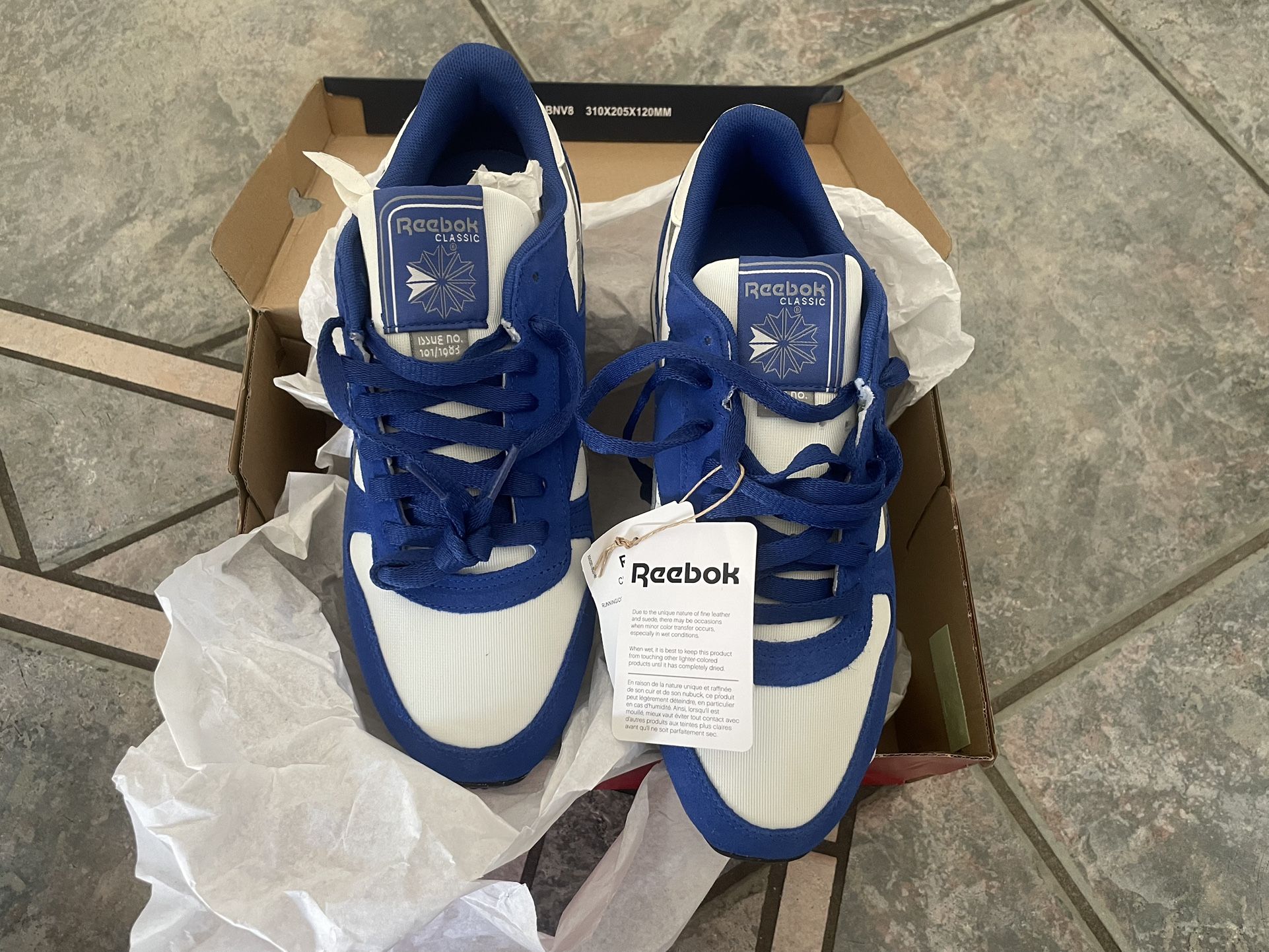 Reebok Tenis 8.5 $25