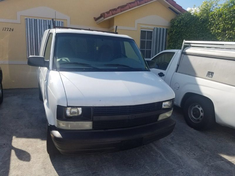 2005 Chevy Astro Van $1500 firm