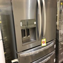 Whirlpool Refrigerator Appliance YP