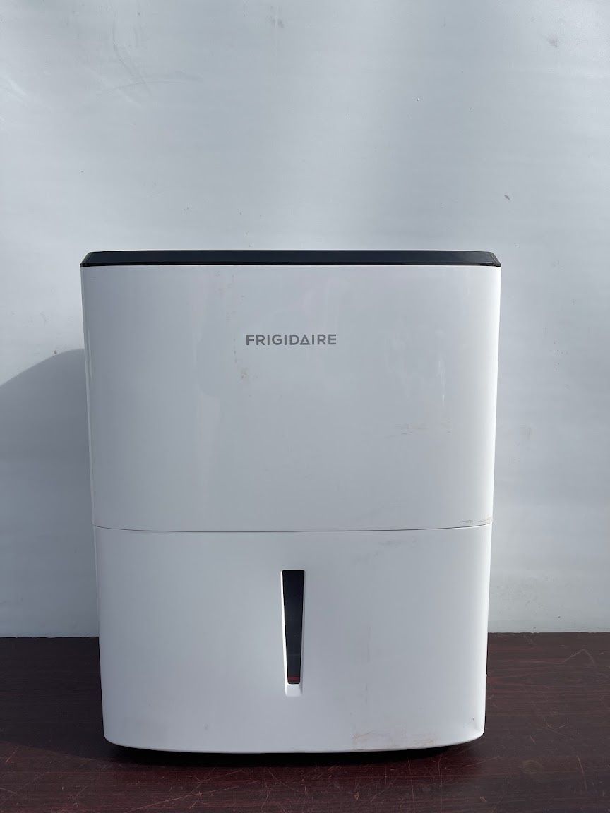 Frigidaire 30 pint Dehumidifier