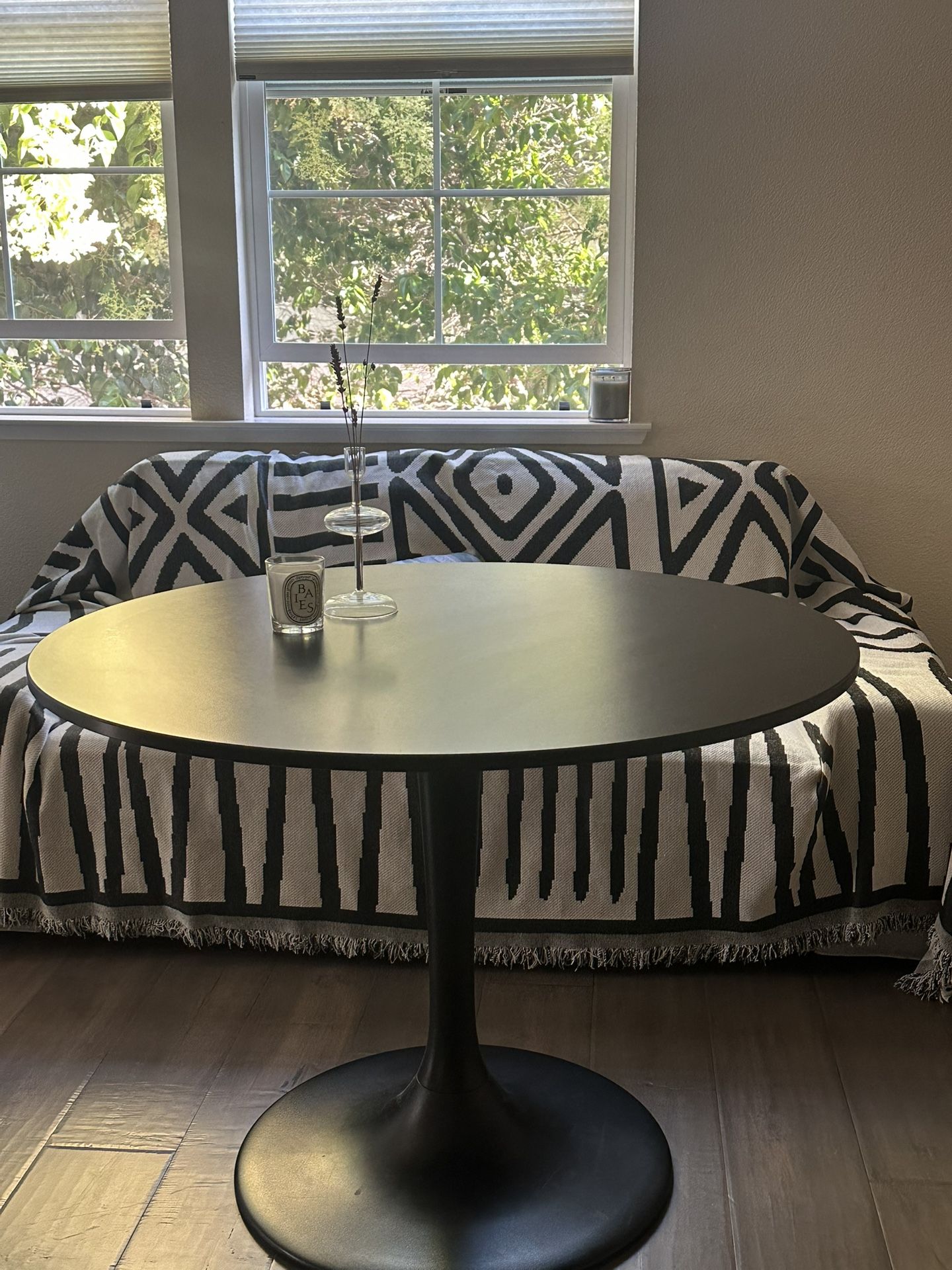 IKEA DOCKSTA Table