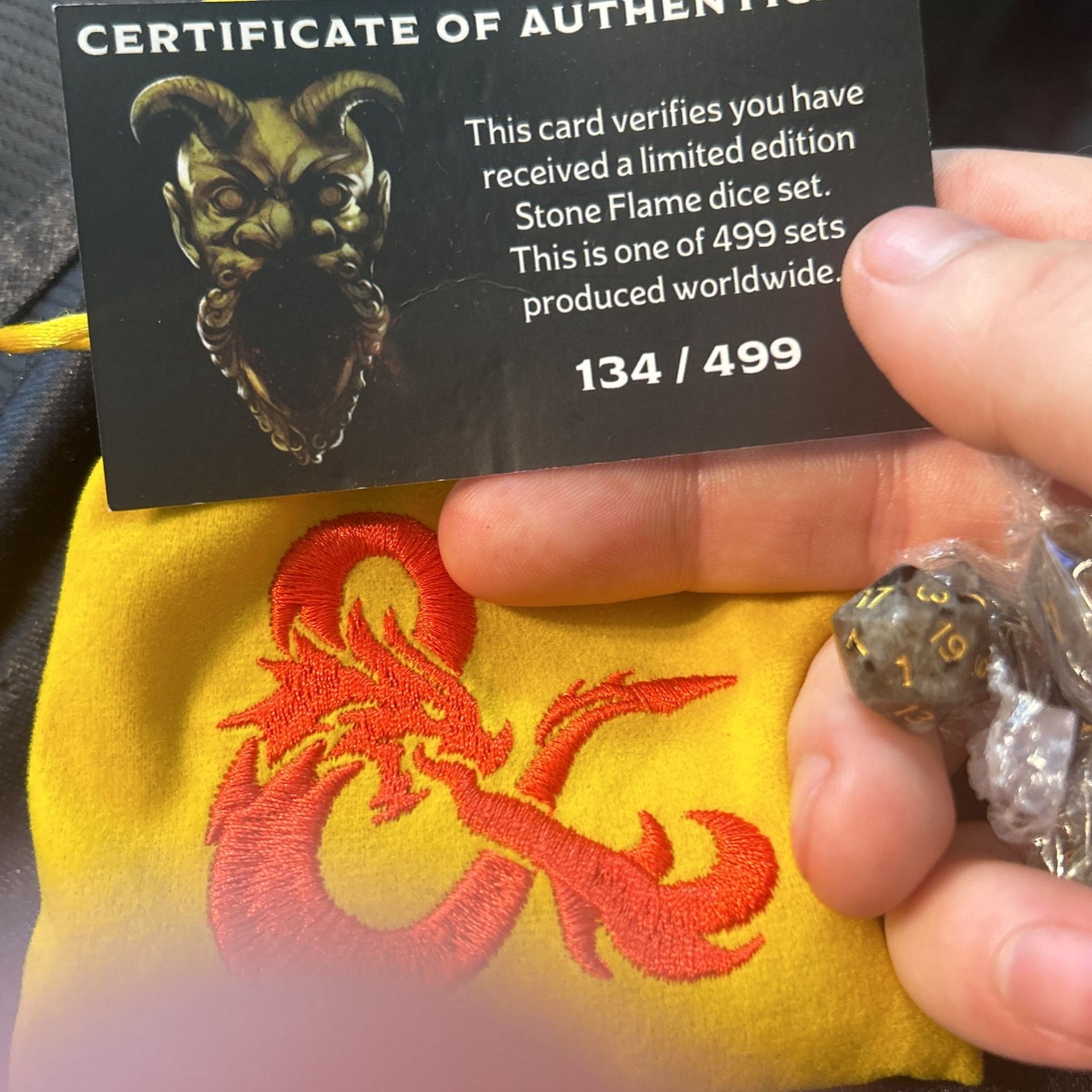 D&D Aceraks Treasure Stone Flame Mini Dice