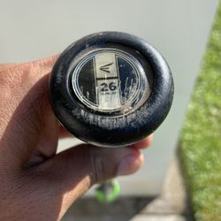 26 oz Easton L4 .0