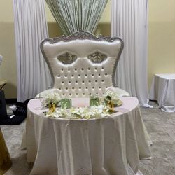 Throne Loveseat & Single Throne
