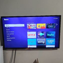 Samsung TV 46 In With Roku And Wall Mount Includes