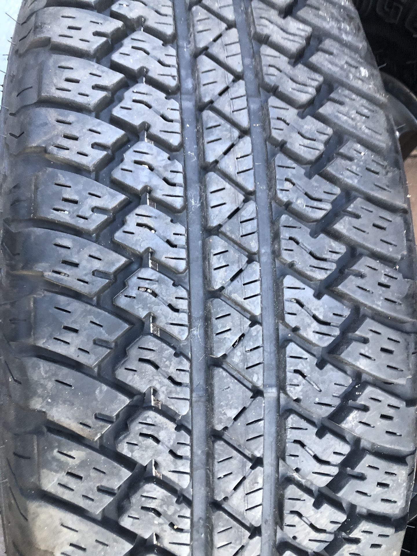 Jeep Wrangler 2022 Wheels And Tires Bridgestone Dueler 255/70/18 for