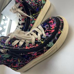 BILLY Footwear