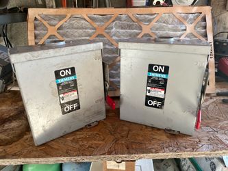 Disconnect box