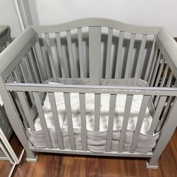 Mini Crib 38x24