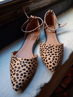 Crown Vintage Leopard Cowhide Flats 8