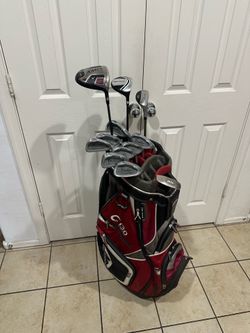 Right hand golf club set
