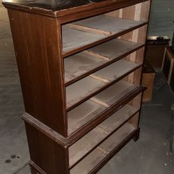 FREE Wooden Dresser 