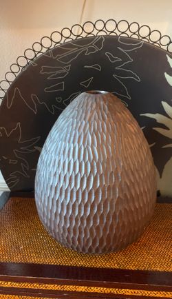 Wood vase decoration