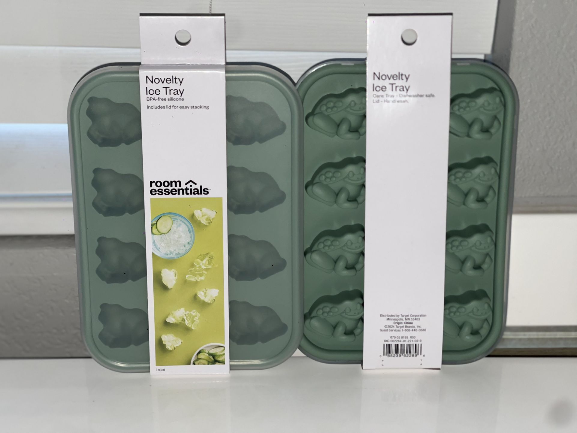 Ice Trays With Lids - All 3 For 4