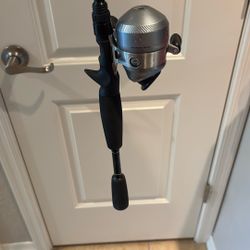 Zebco 33 platinum reel and bass pro shops 6 foot tournament special rod