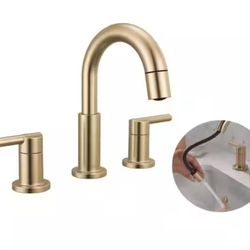 Delta Nicoli Gold Pull-Down Spout 8in Widespread Bath Faucet Champagne Bronze Retail $251