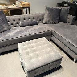 Velvet Sectional W Ottoman And Storage
