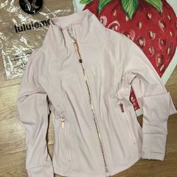 Cropped Lululemon gold zipper edition