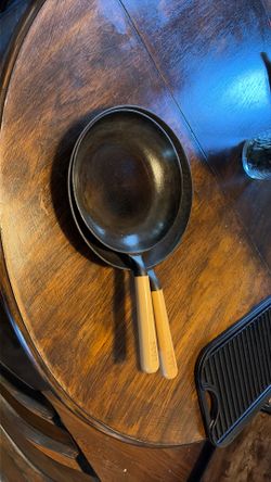 Cast iron skillets