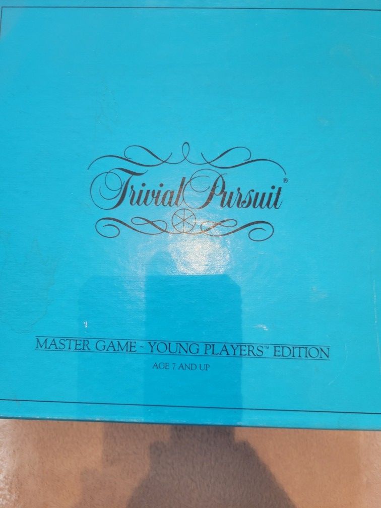 TRIVIAL PERSUIT GAME