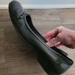 Black Flats with Buckle! Size 7.5