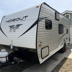 2018 Keystone Hideout Rv