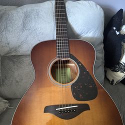 Yamaha Guitar