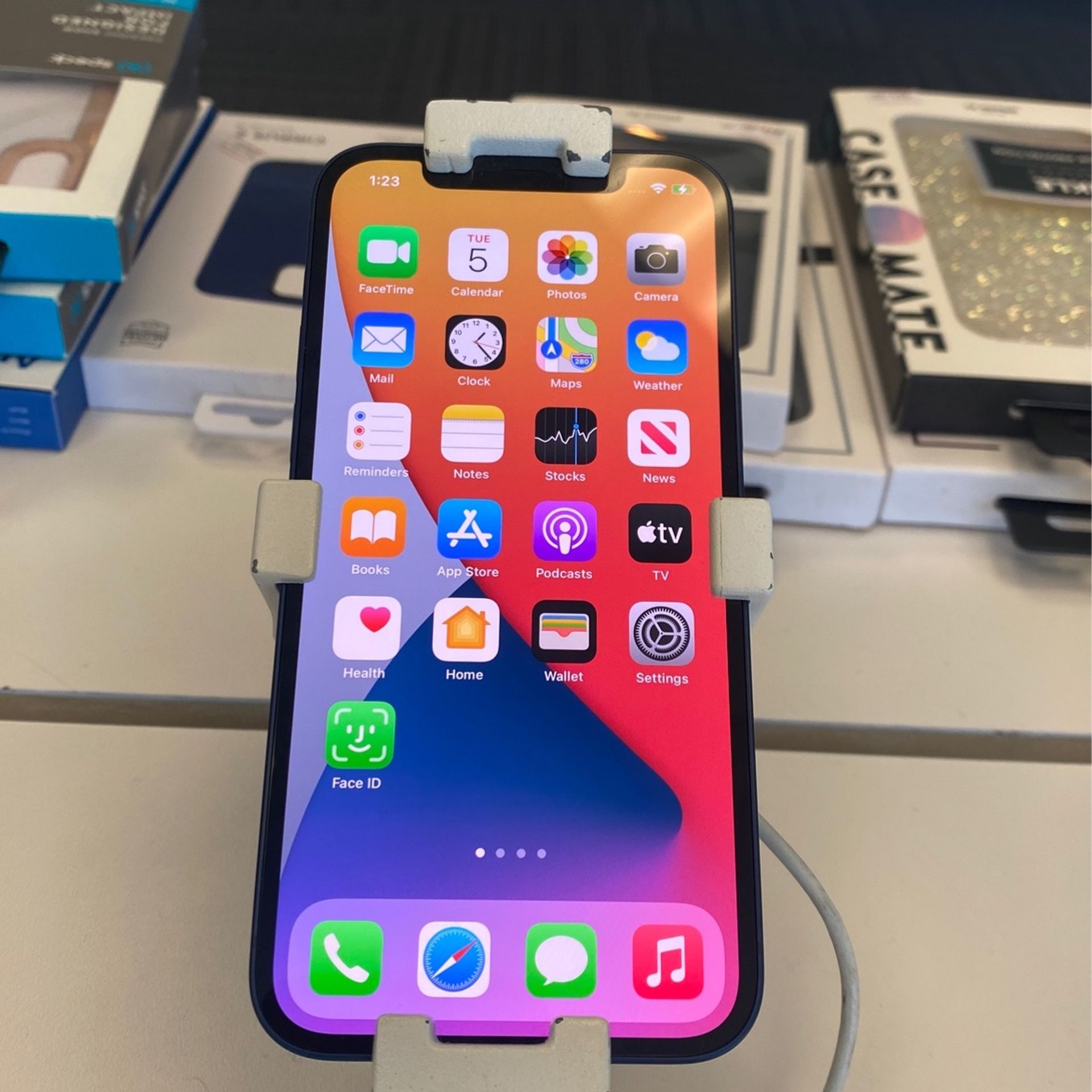 iPhone 12