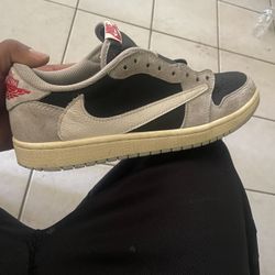 Travis Scott Nike