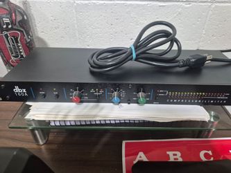 DBX 160A compressor/limiter
