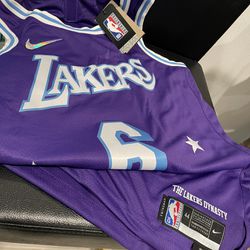New Lakers Lebron James Nike Jersey Purple Medium 44 