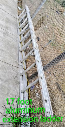 Extension ladder-aluminum 17ft