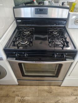 Amana gas dryer 4 burners In Excellent Working Condition