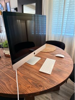 iMac 27” 5K i9 • 64GB RAM • 2TB SSD • Excellent Condition