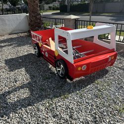  Fire Truck Bed. Twin Size.