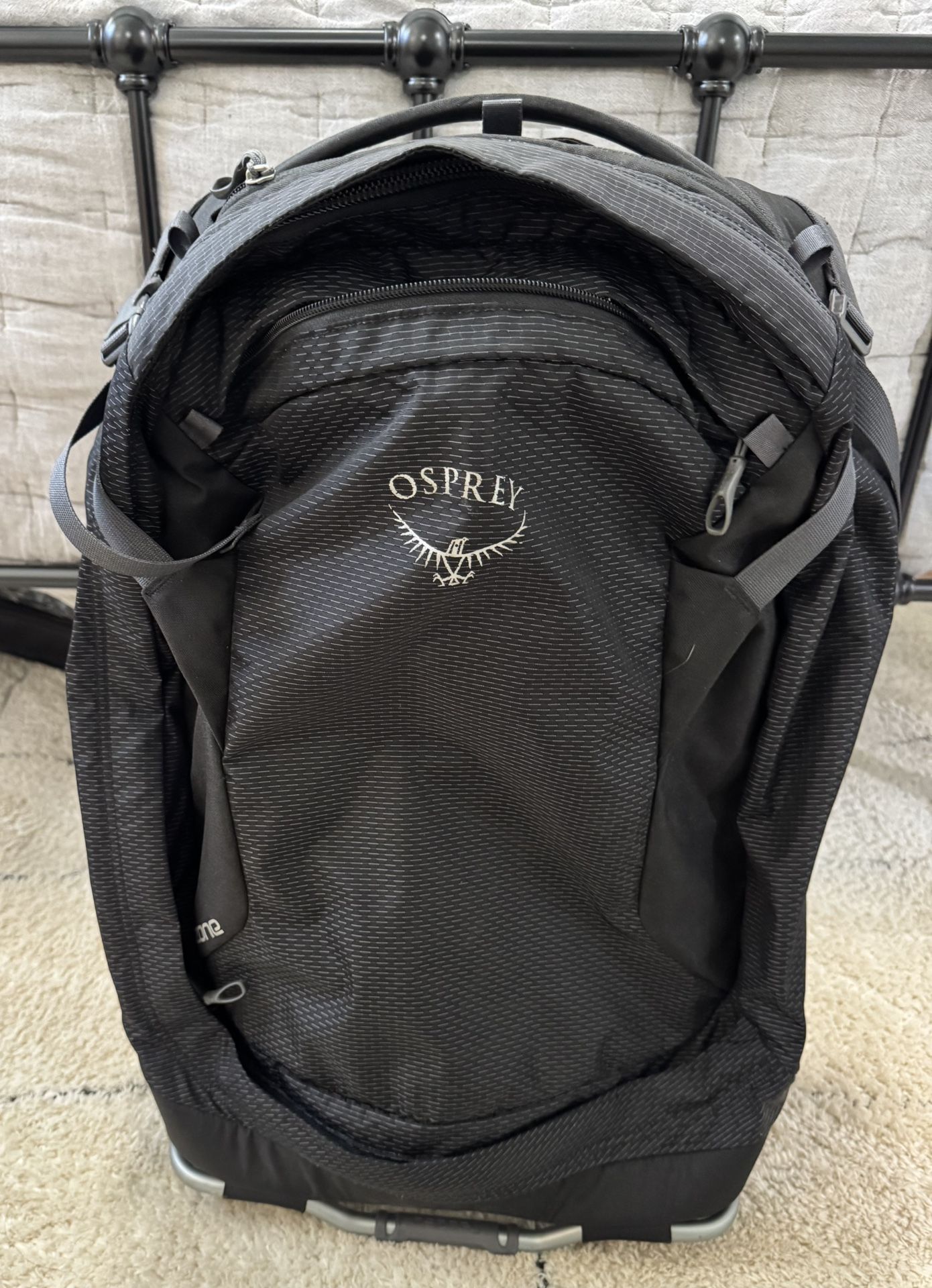 Osprey Roller Bag