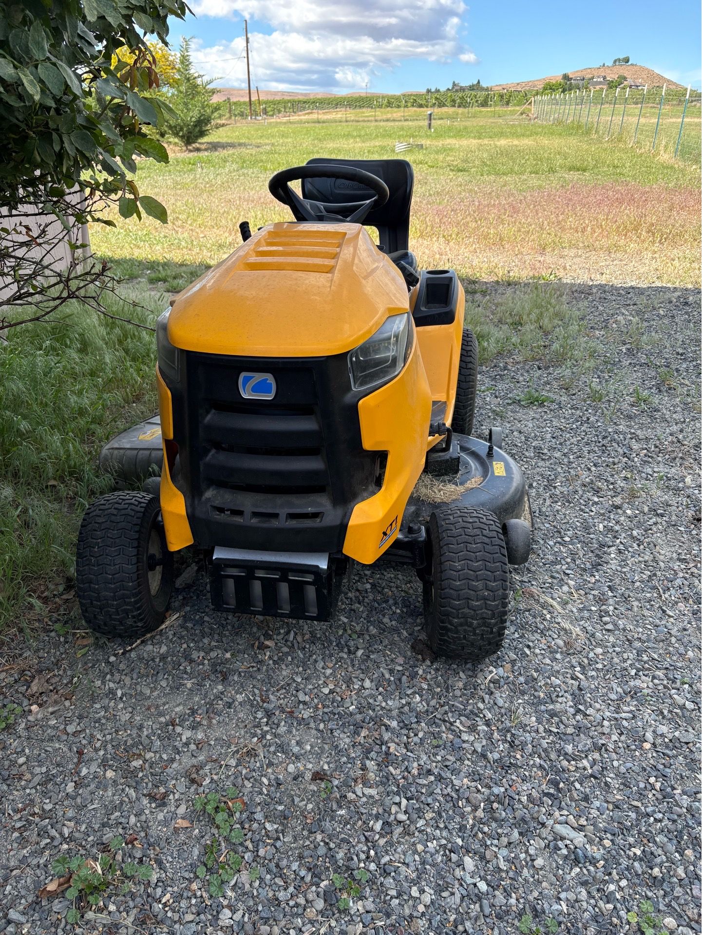Cub Cadet - Riding Mower - 46” Deck