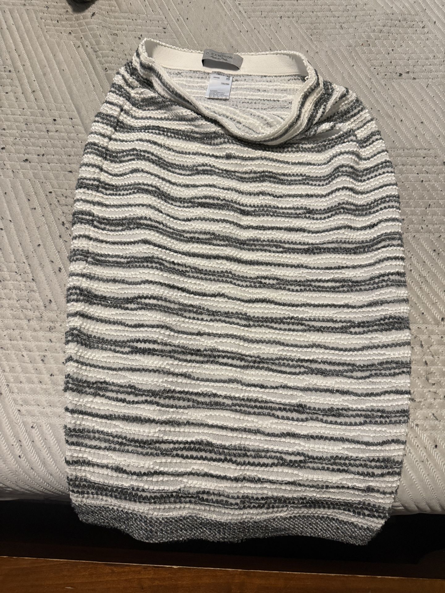 D. Exterior Striped Knit Skirt – Like New!
