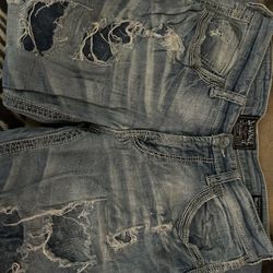 Buckle Jeans