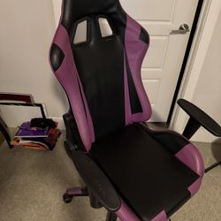 Gaming chair