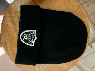 Raider beanie