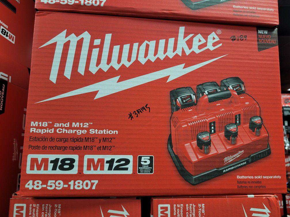 Milwaukee M18 And M12 Rapid Charger Station 