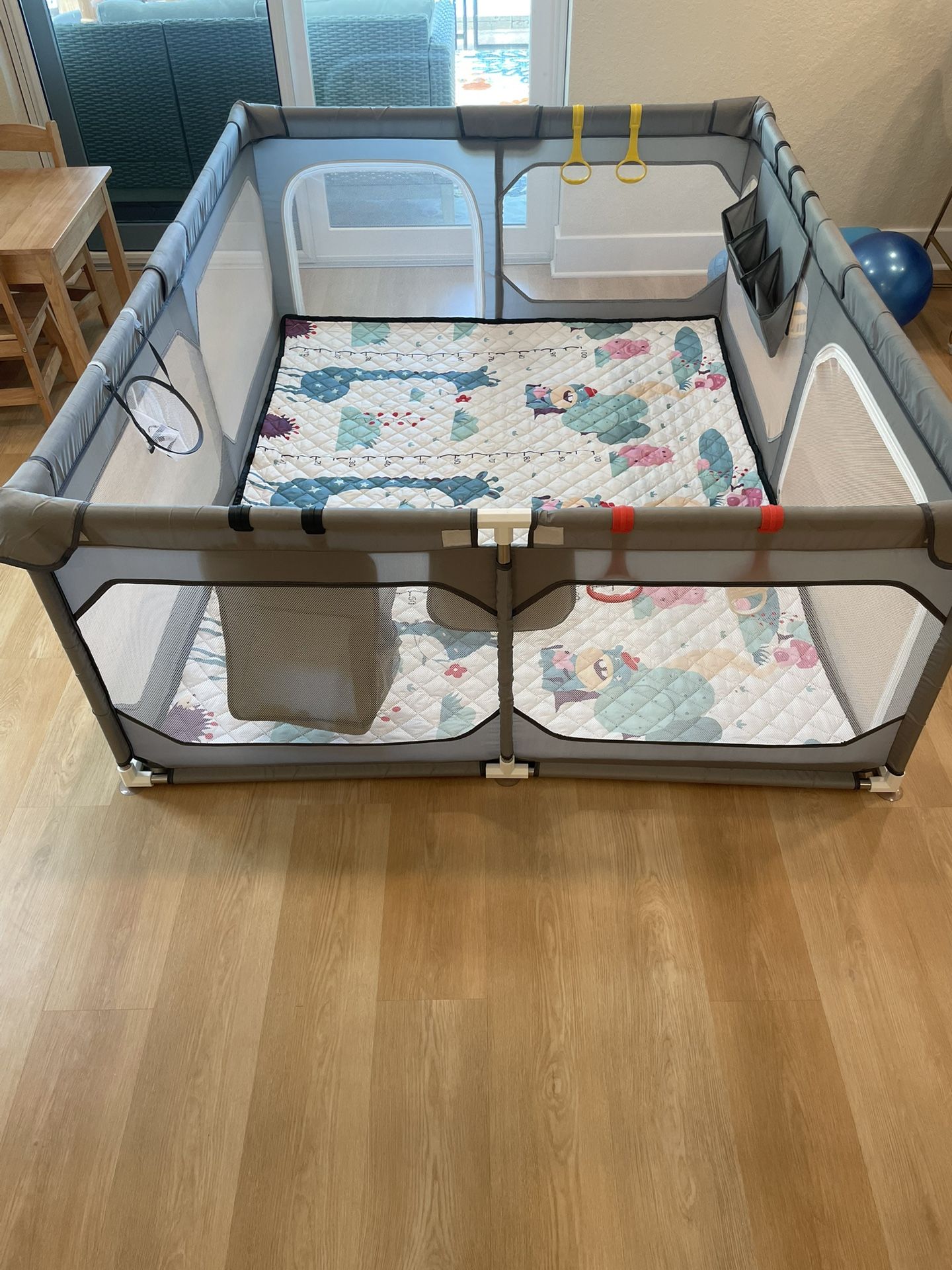 Large Kids Playpen