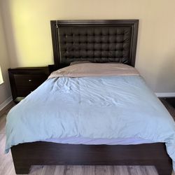 Complete 5 Piece Bedroom Set with Queen Size tufted headboard bed