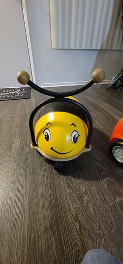 ZUM Toys Bugs Bumbee Ride On