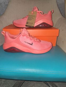 Nike Air Zoom Sneakers Pink New with Tags
