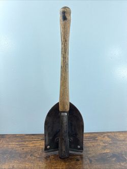 Vintage AMES 1966 U.S. Military Trenching Shovel With Pick, Viet-nam Era